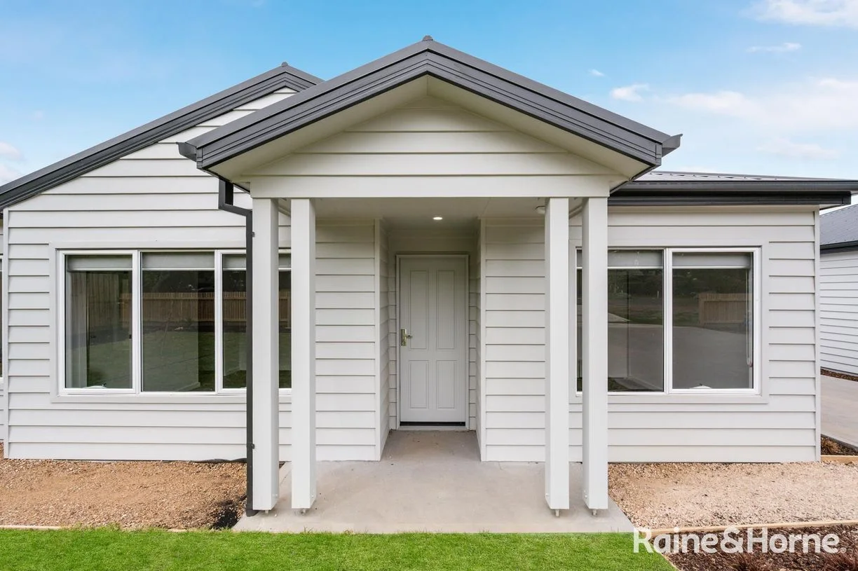 1/3 Somerville Lane, Riddells Creek, property photograph 2
