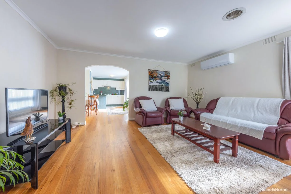 564 Elizabeth Drive, Sunbury, property photograph 3