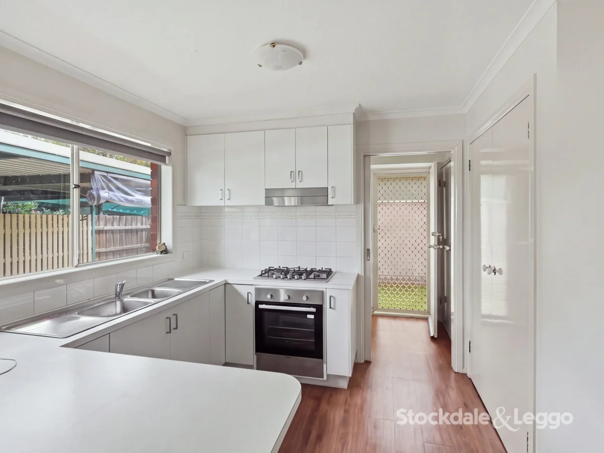 9/17 Pilmer Street, Bacchus Marsh, property photograph 2