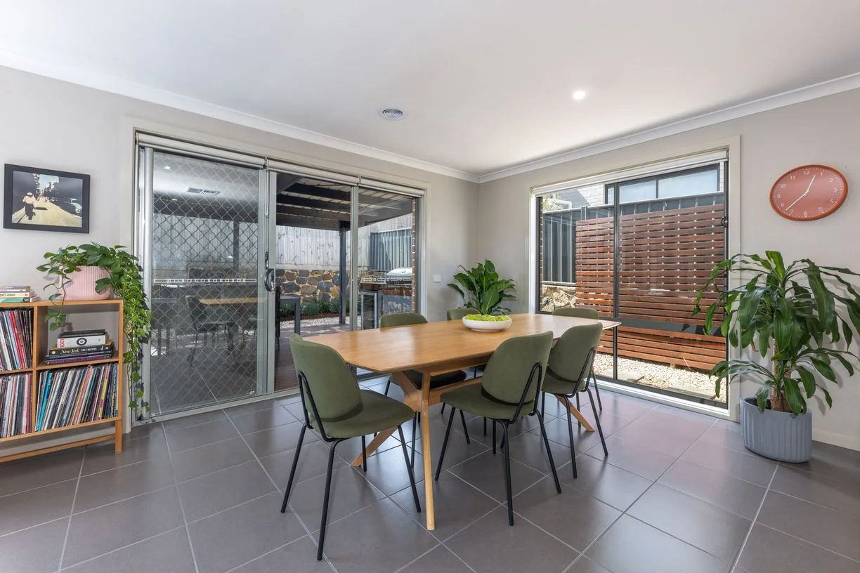 6/15 Marl Close, Sunbury, property photograph 2