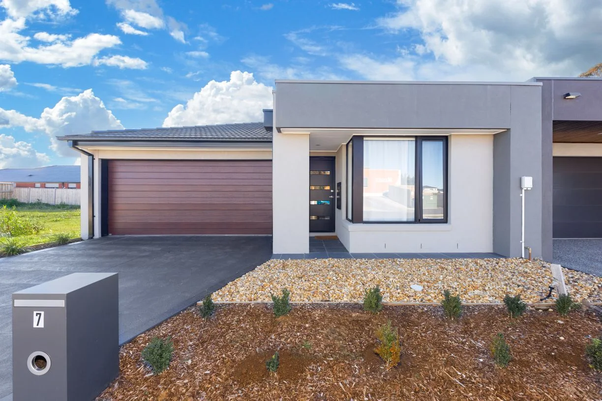 Property for sale at 7 Touriga Circuit, Sunbury