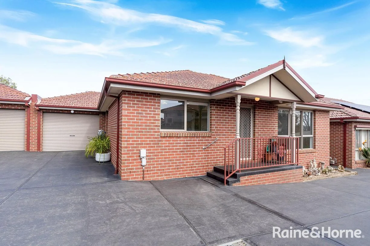 Property for sale at 2/175 O'Shanassy Street, Sunbury