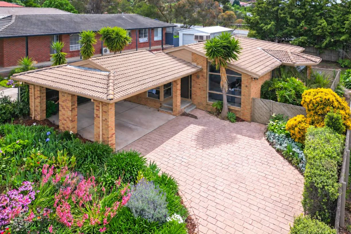 Property for sale at 16 Fullbrook Drive, Sunbury